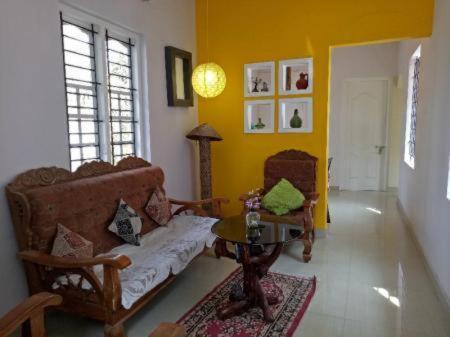 The Niyanest Apartment Kochi Exterior photo